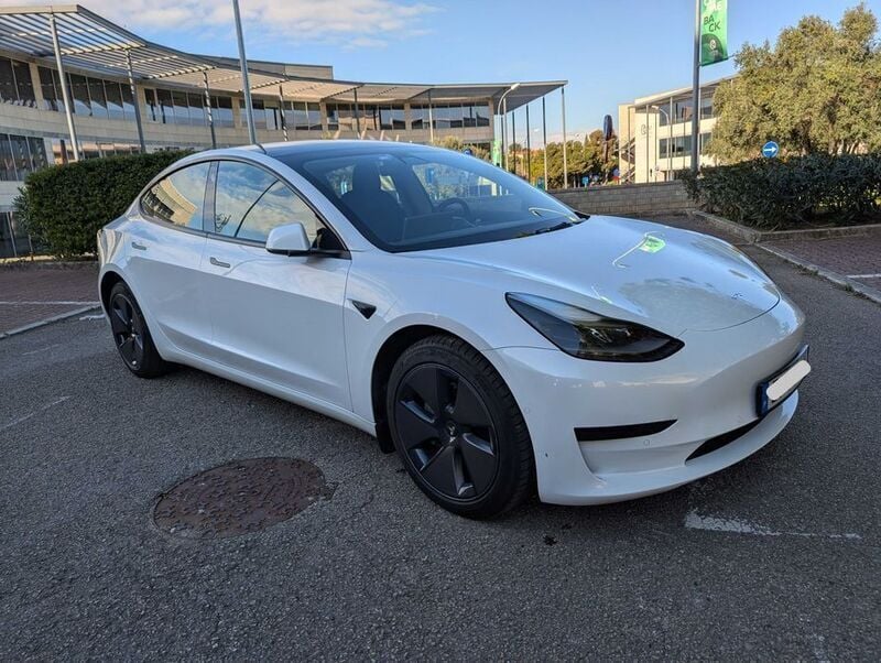 Usado 2021 Tesla Model 3 Standard Range Plus Sedan | € 24.500 (Super Preço) - Imagem 1/4