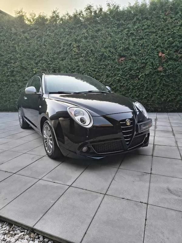 Usado Alfa Romeo MiTo Impression 85 HP (62 kW) 2013 Preto Citadino