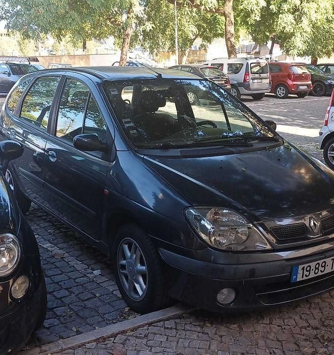 Usado 2002 Renault Scénic Monovolume | € 1.100 - Imagem 1/4
