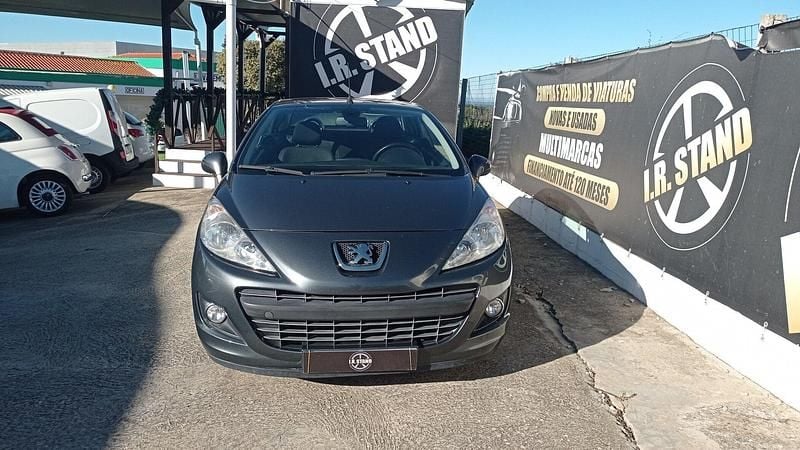 Cinza Usado 2010 Peugeot 207 Sport Cabrios | € 7.450 - Imagem 1/4