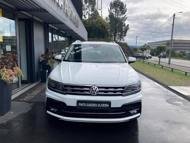 Usado VW Tiguan 240 HP (176 kW) 2019 Branco SUV