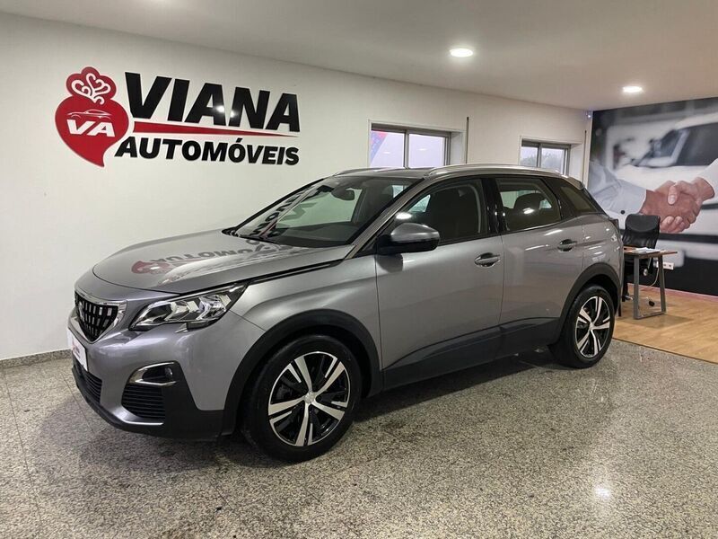 Cinzento Usado 2019 Peugeot 3008 Active SUV | € 18.990 (Preço justo) - Imagem 1/4