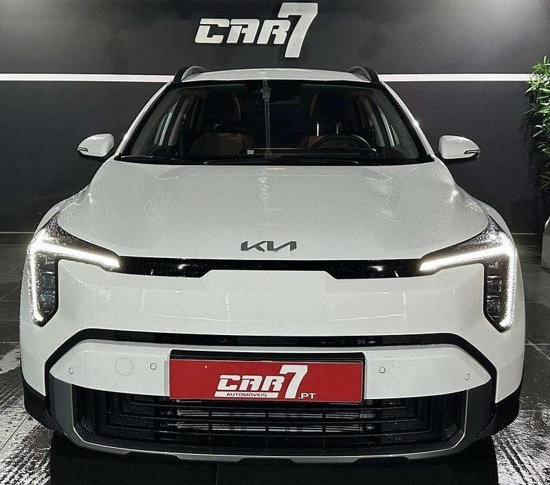 Novo Kia Stonic 100 HP (73 kW) 2026 Branco SUV