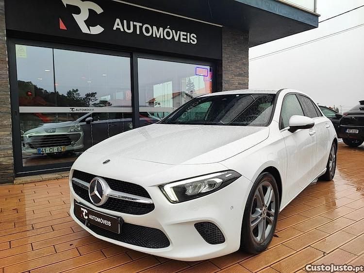 Usado Mercedes A180 Style 116 HP (85 kW) 2020 Branco Citadino