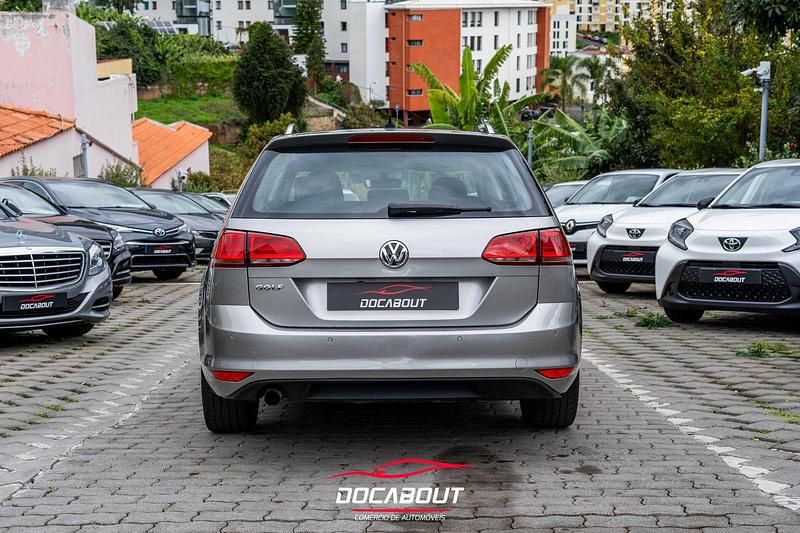 Usado VW Golf VII Trendline 115 HP (84 kW) 2017 Cinza Carrinha