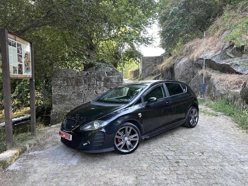 Preto Usado 2006 Seat Leon | € 3.999 (Preço justo) - Imagem 1/4