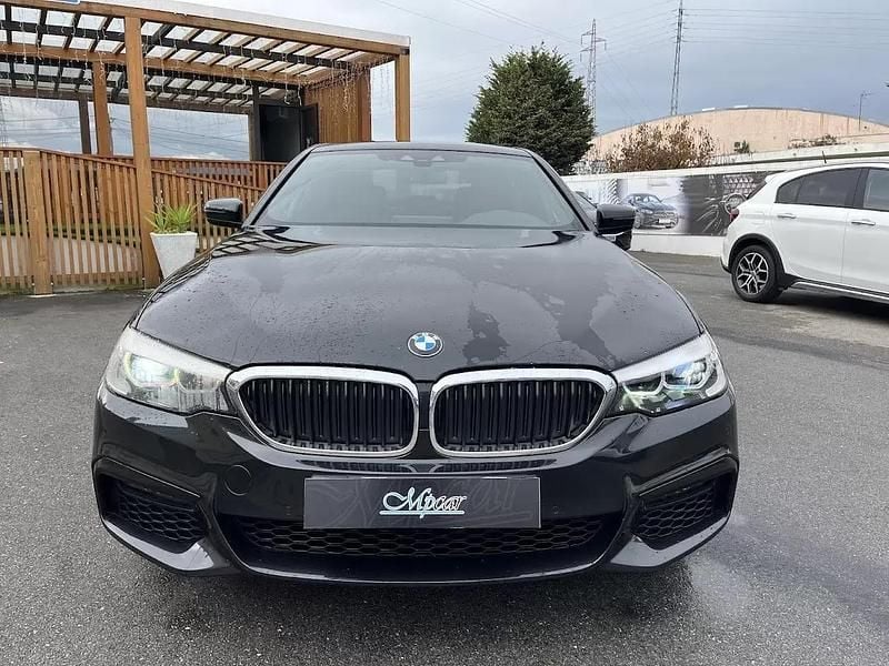 Usado BMW 530e iPerformance 252 HP (185 kW) 2019 Preto Sedan