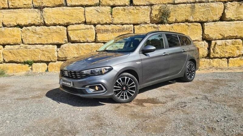 Cinza Usado 2023 Fiat Tipo Garmin Carrinha | € 22.500 (Preço elevado) - Imagem 1/4