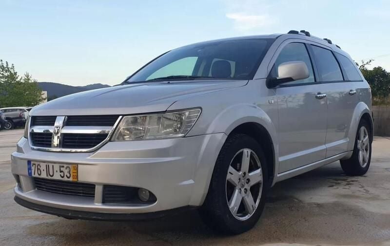 Cinzento Usado 2010 Dodge Journey Limited SUV | € 9.750 - Imagem 1/4