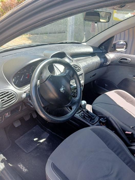 Usado 2006 Peugeot 206 Carrinha | € 2.100 (Bom preço) - Imagem 1/4