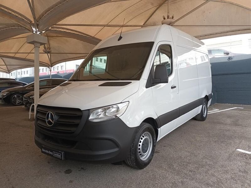 Branco Usado 2021 Mercedes Sprinter Van | € 30.700 (Bom preço) - Imagem 1/4
