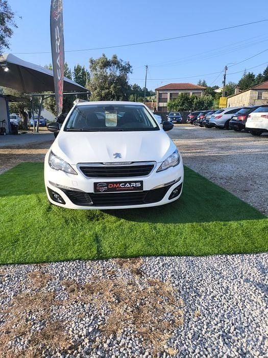 Usado 2017 Peugeot 308 GT-line Sedan | € 13.990 (Preço justo) - Imagem 1/4