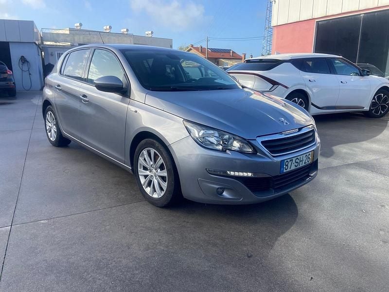 Cinza Usado 2016 Peugeot 308 Style | € 9.900 (Super Preço) - Imagem 1/4