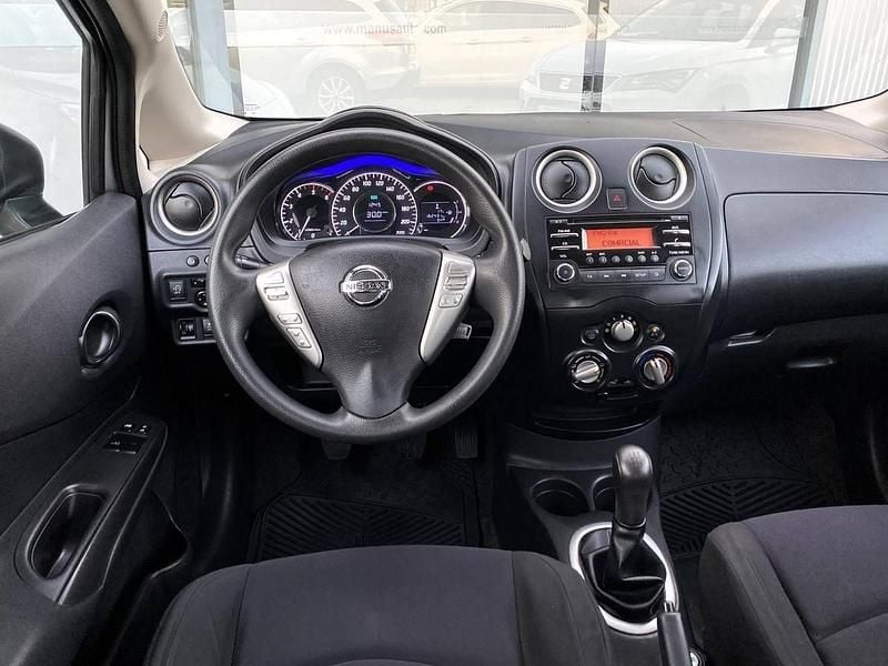Usado Nissan Note 90 HP (66 kW) 2016 Cinzento Citadino