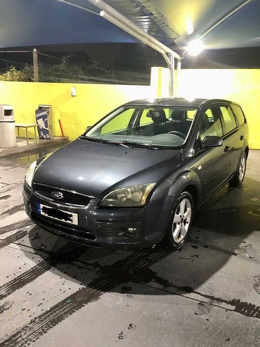 Usado Ford Focus 90 HP (66 kW) 2007 Sedan