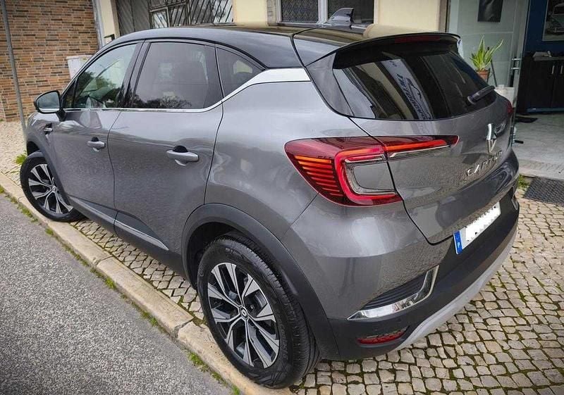 Usado Renault Captur 100 HP (73 kW) 2023 Antracite SUV