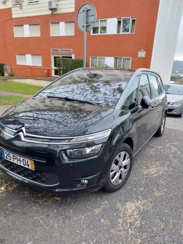 Preto Usado 2014 Citroën C4 Picasso Monovolume | € 11.000 (Preço justo) - Imagem 1/4