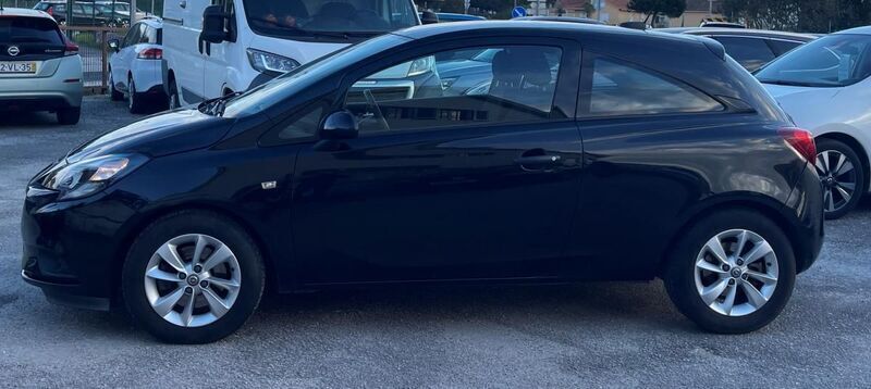 Preto Usado 2018 Opel Corsavan Citadino | € 9.750 - Imagem 1/4