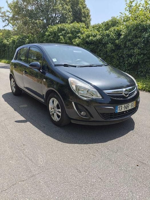 Usado 2013 Opel Corsa Sedan | € 6.400 (Bom preço) - Imagem 1/4