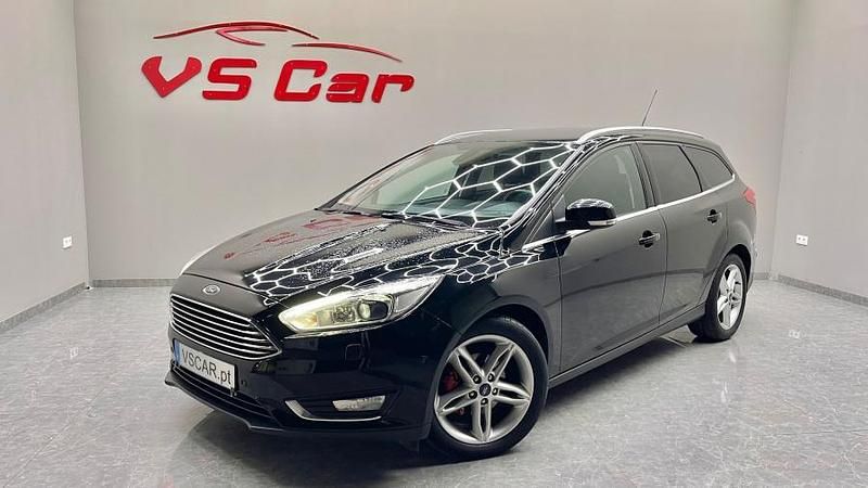 Usado Ford Focus 120 HP (88 kW) 2017 Preto Carrinha