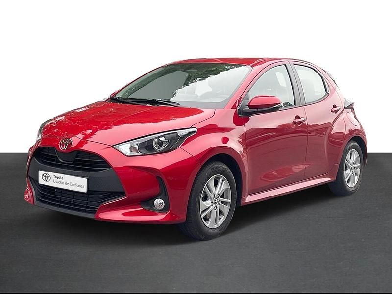 Vermelho (desconhecido) Usado 2025 Toyota Yaris Comfort | € 25.750 (Preço justo) - Imagem 1/4