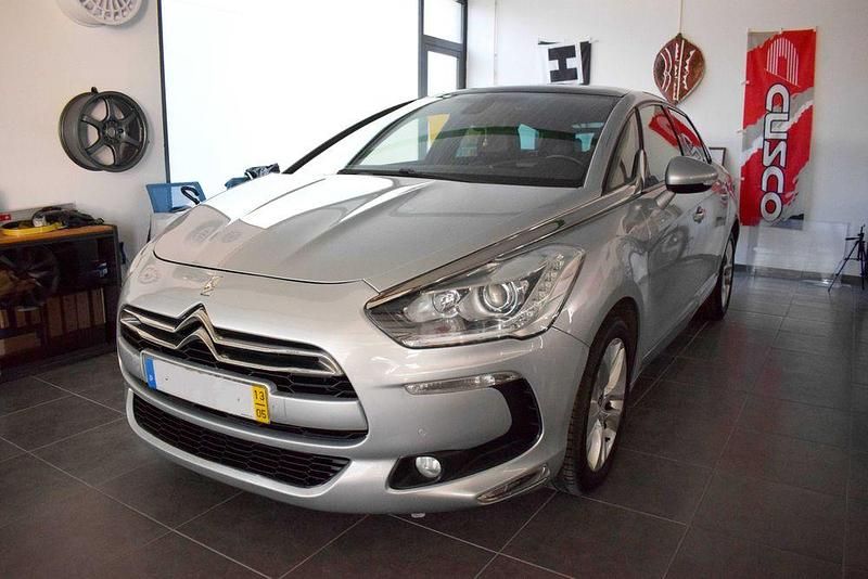Usado 2013 Citroën DS5 Citadino | € 9.900 (Preço justo) - Imagem 1/4