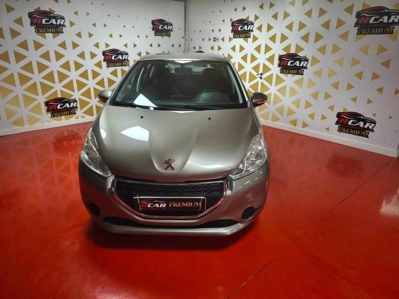 Outra Usado 2014 Peugeot 208 Citadino | € 9.999 (Preço elevado) - Imagem 1/4