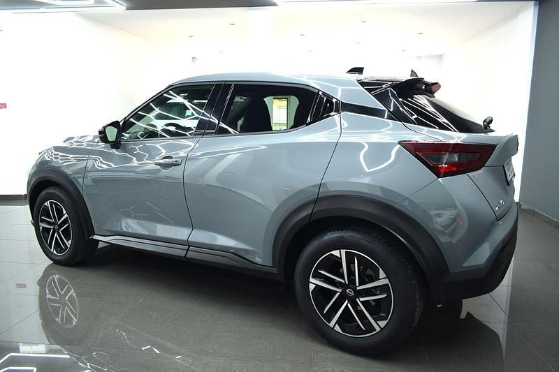 Usado Nissan Juke N-Connecta 114 HP (83 kW) 2025 Cinza SUV