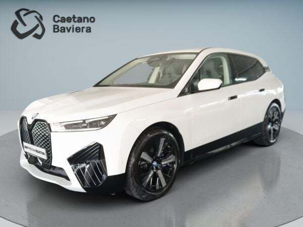 Branco Usado 2023 BMW iX SUV | € 62.900 (Bom preço) - Imagem 1/4