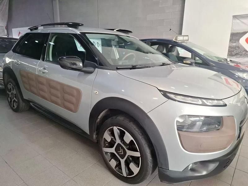 Cinza Usado 2014 Citroën C4 PureTech SUV | € 9.490 (Preço justo) - Imagem 1/4