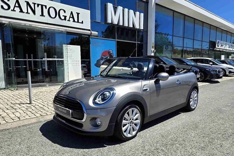 Cinzento Usado 2020 Mini Cooper D Cabriolet Cabrios | € 24.950 - Imagem 1/4