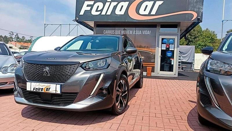 Cinza Usado 2021 Peugeot 2008 Allure SUV | € 18.750 (Preço justo) - Imagem 1/4