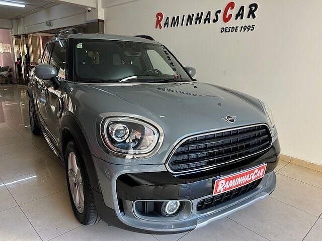Cinza Usado 2020 Mini One D Countryman Sport SUV | € 21.500 (Preço justo) - Imagem 1/4