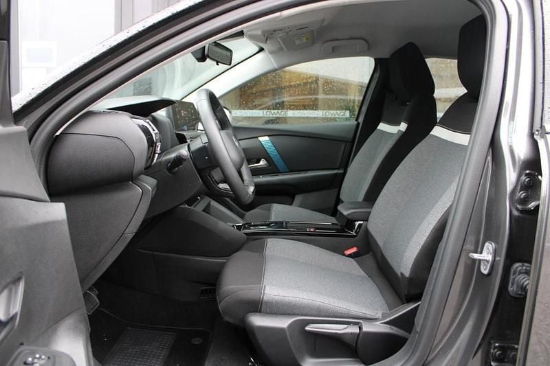 Usado Citroën e-C4 100 kW (136 HP) 2023 Cinzento