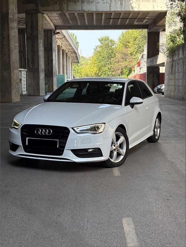 Branco Usado 2014 Audi A3 Premium | € 11.990 (Bom preço) - Imagem 1/4