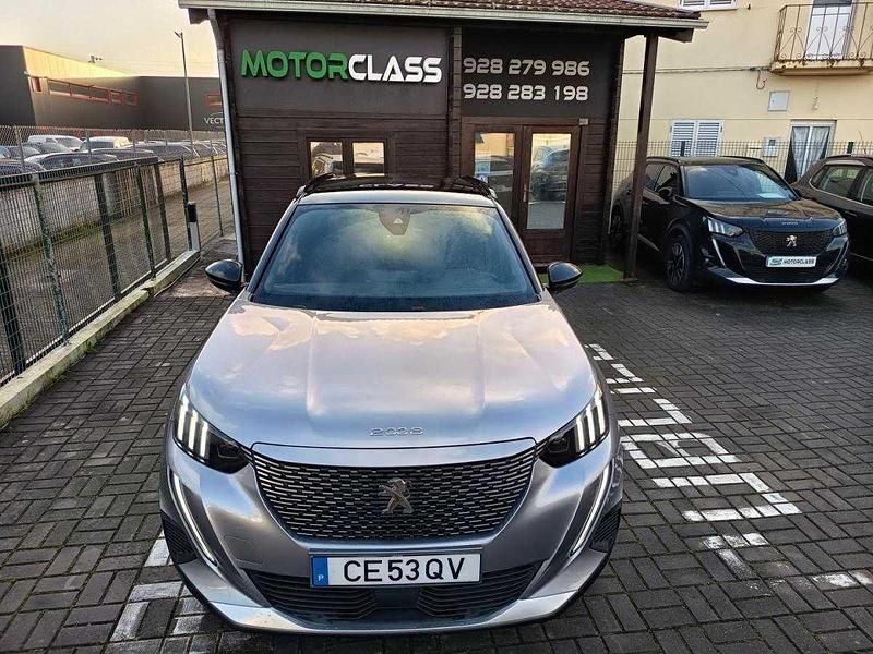 Usado Peugeot e-2008 100 kW (136 HP) 2023 Cinzento SUV