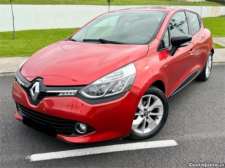 Usado Renault Clio IV LIMITED 90 HP (66 kW) 2017 Vermelho