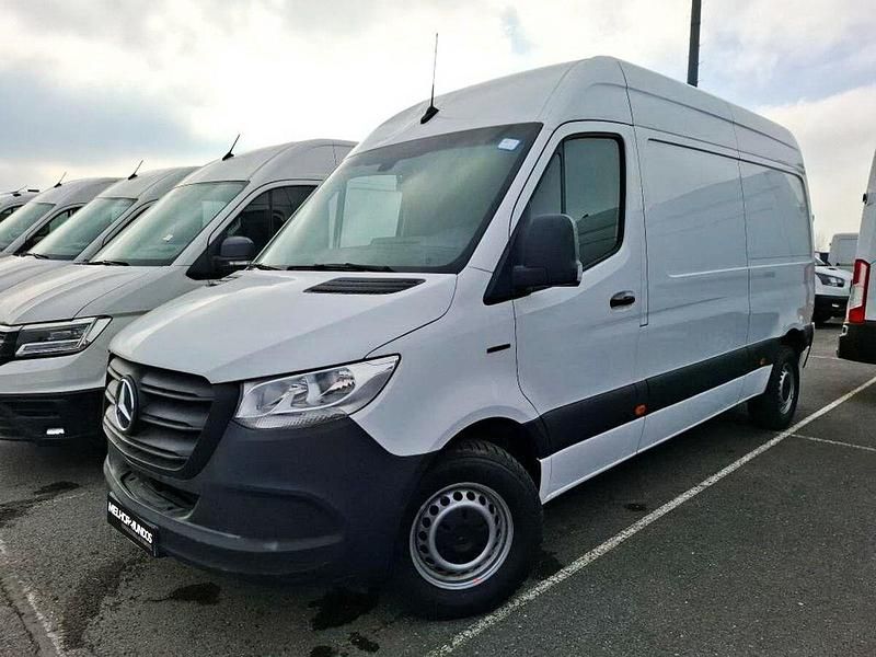 Branco Usado 2022 Mercedes e-Vito Monovolume | € 23.990 - Imagem 1/4
