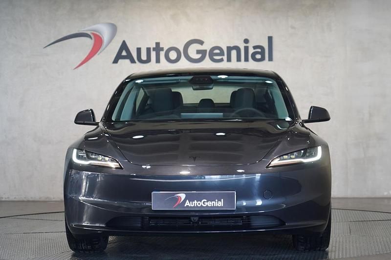 Usado Tesla Model 3 208 kW (283 HP) 2026 Cinza Sedan