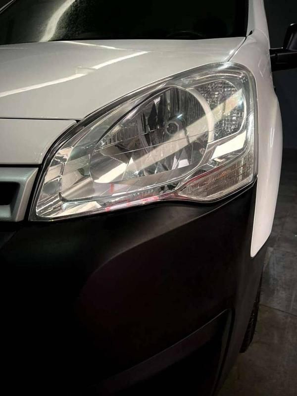 Usado Citroën Berlingo 75 HP (55 kW) 2018 Branco Monovolume