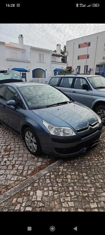 Cinzento Usado 2007 Citroën C4 Coupé | € 3.200 (Bom preço) - Imagem 1/2
