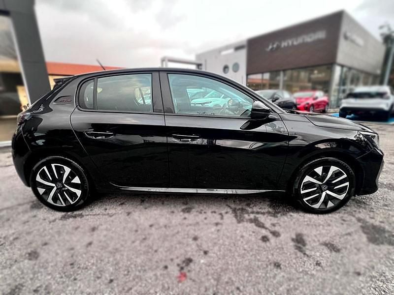 Usado Peugeot 208 Style 102 HP (75 kW) 2025 Preto Citadino