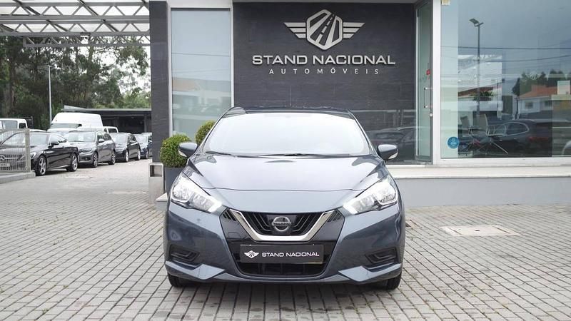 Usado Nissan Micra Acenta 100 HP (73 kW) 2020 Cinzento Citadino