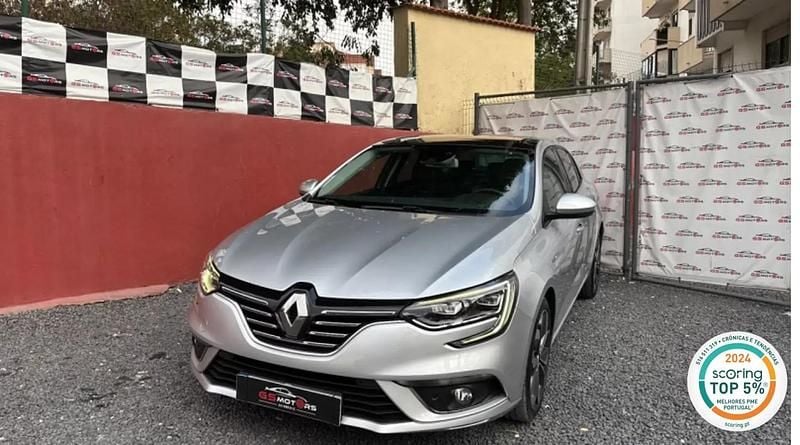Usado Renault Mégane IV Bose Edition 115 HP (84 kW) 2021 Cinza Sedan