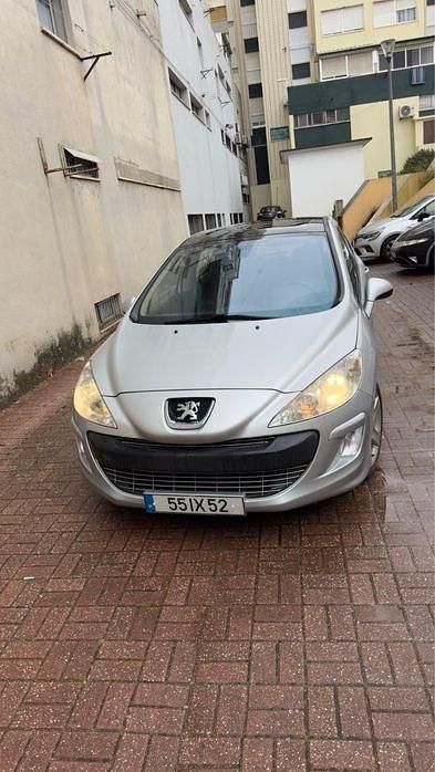 Usado Peugeot 308 110 HP (80 kW) 2010 Sedan