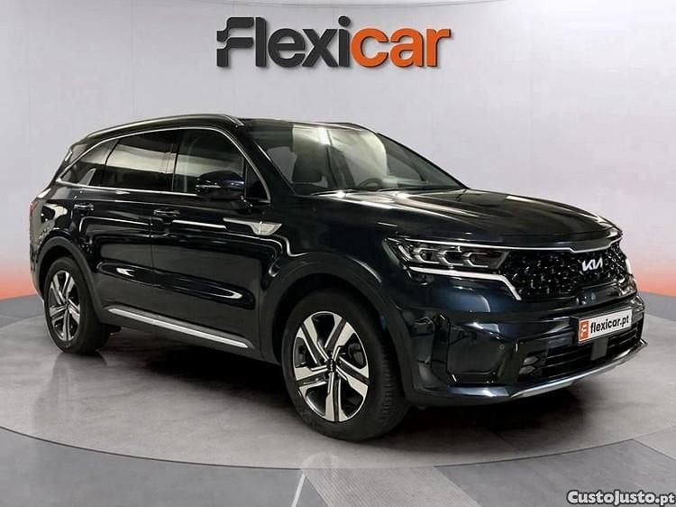 Azul Usado 2024 Kia Sorento SUV | € 48.990 - Imagem 1/1