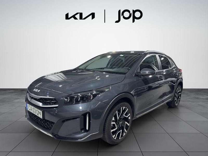 Usado Kia XCeed 140 HP (102 kW) 2025 Preto SUV