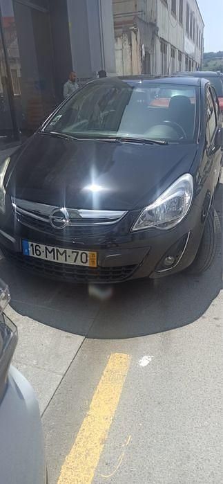 Usado 2011 Opel Corsa Sedan | € 4.250 - Imagem 1/4