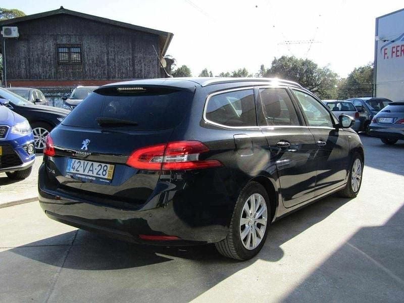 Usado Peugeot 308 SW 130 HP (95 kW) 2018 Preto Carrinha