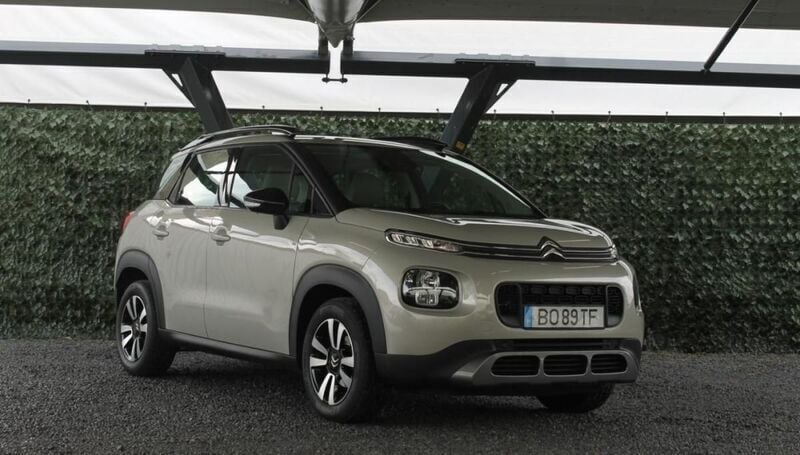 Cinzento Usado 2018 Citroën C3 Aircross SUV | € 13.250 (Bom preço) - Imagem 1/4